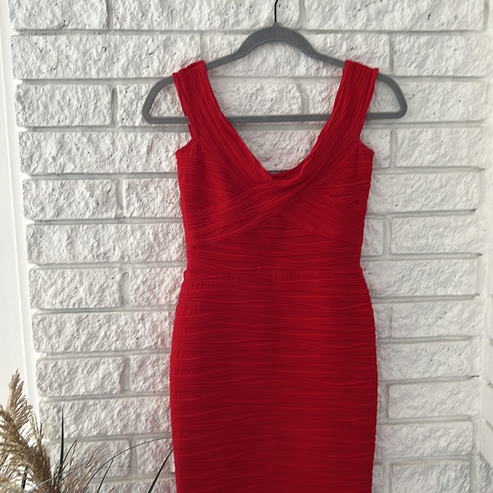 ASOS red dress!♥️🥂